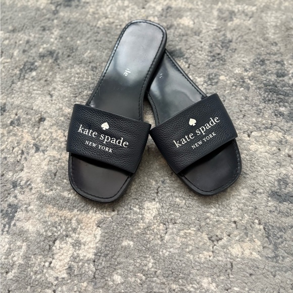 kate spade Shoes - Kate Spade New York Peyton Leather Slide Sandals, SZ 8B, Navy